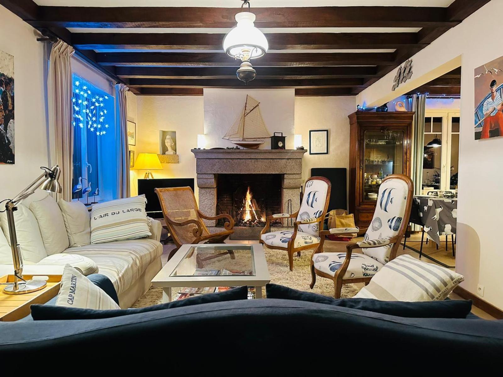 Maison Lumineuse 2Mn Plage Et Village De Morgat Крозон Екстериор снимка
